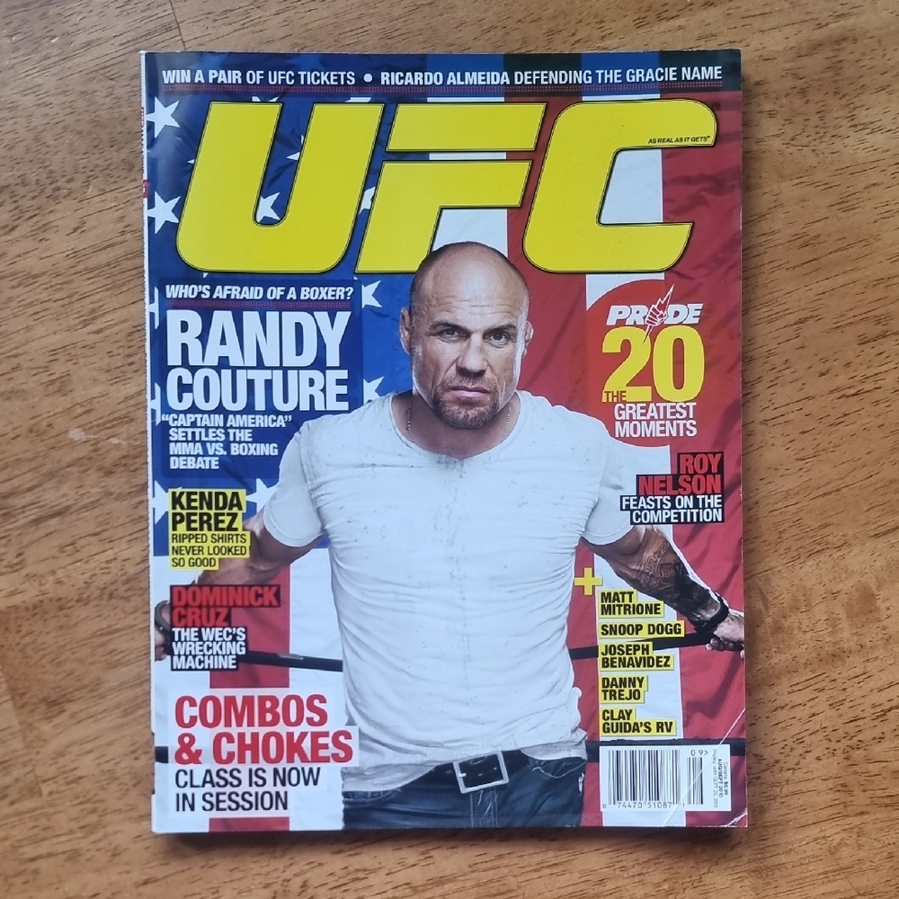 UFC Magazine Featuring Randy Couture Aug/Sept 2010